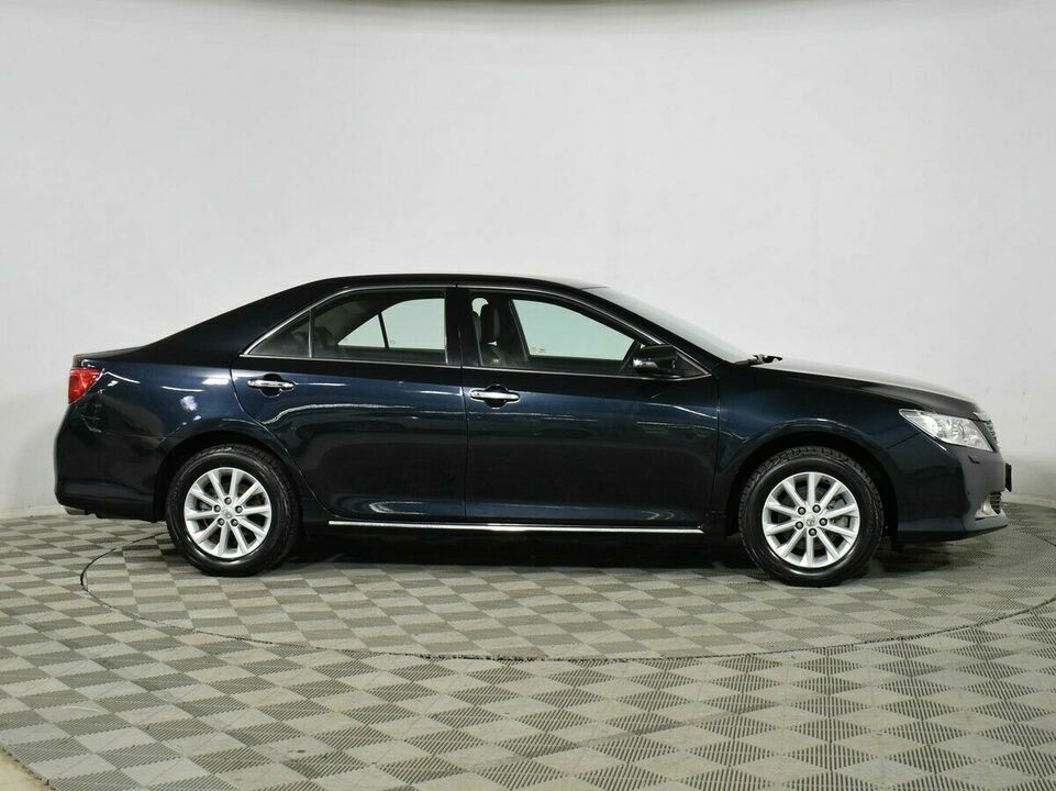Toyota Camry VII (XV50), фото №2