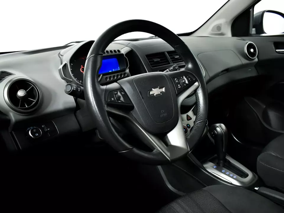 Chevrolet Aveo, фото №13
