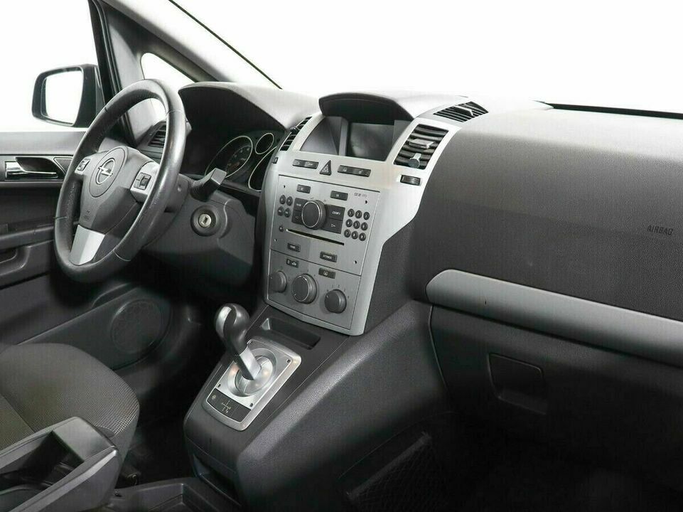 Opel Zafira B Рестайлинг, фото №7
