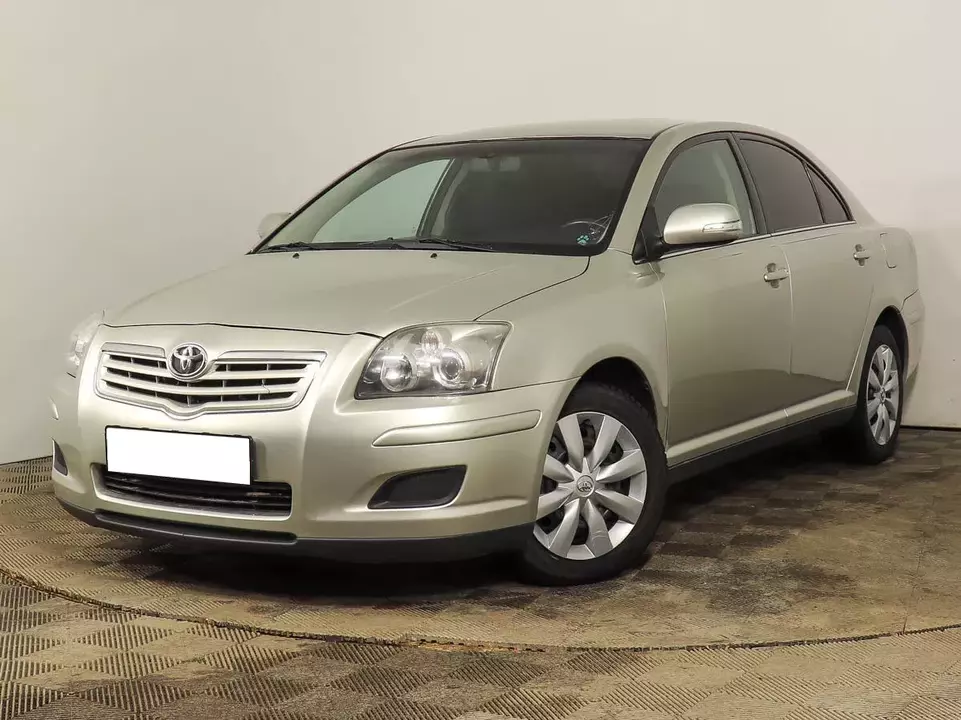 Toyota Avensis, фото №1