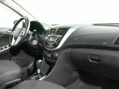 Hyundai Solaris 1.4 Автомат, фото №5