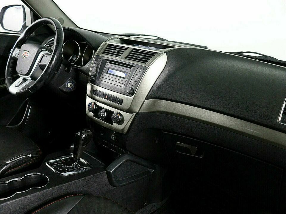 Geely Emgrand X7 I Рестайлинг, фото №9