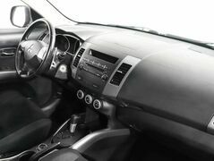 Mitsubishi Outlander II, фото №6