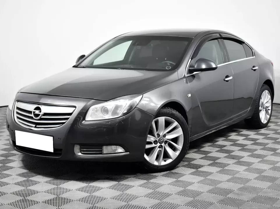 Opel Insignia, фото №1