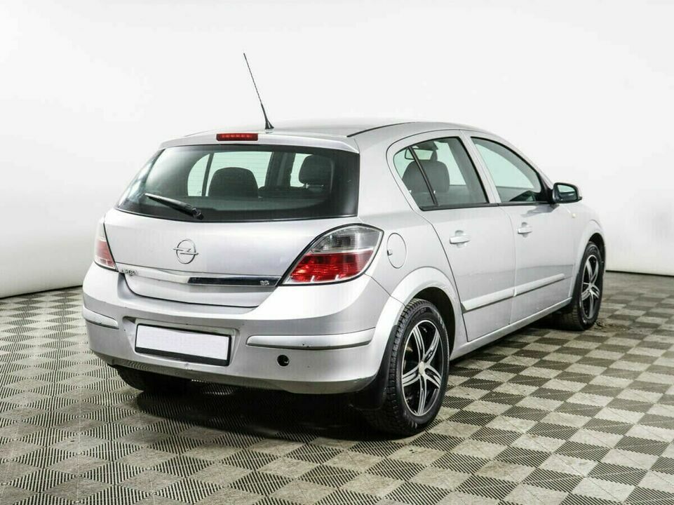 Opel Astra H Рестайлинг, фото №4