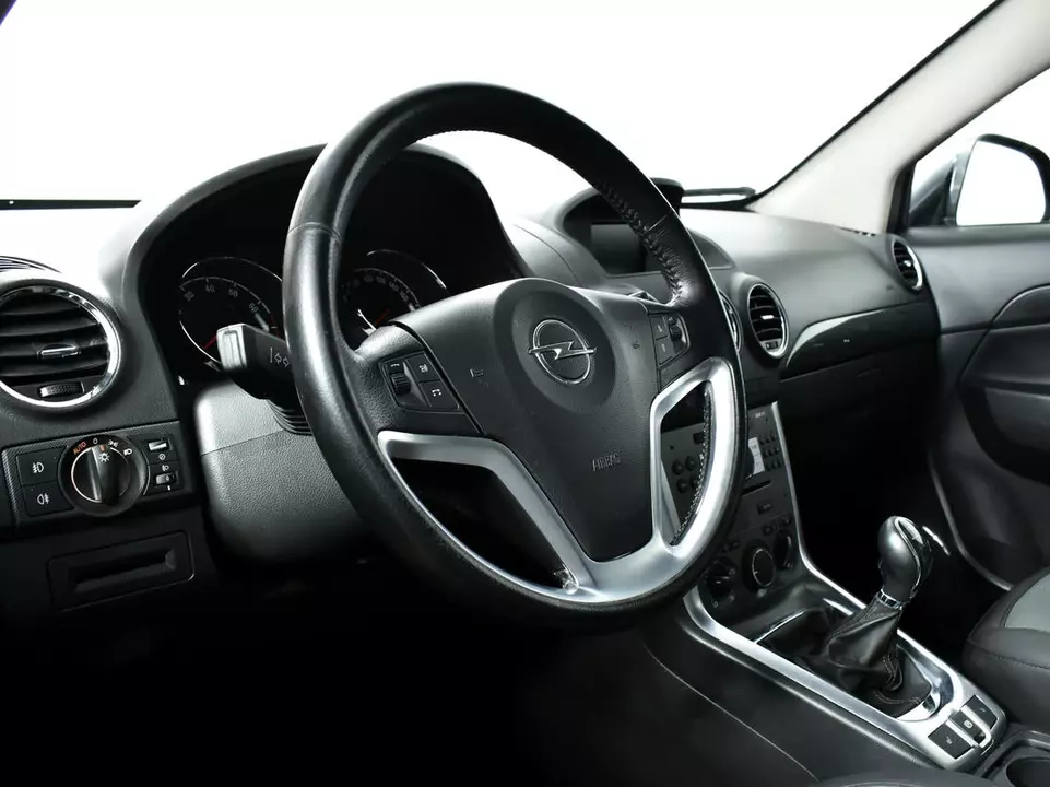 Opel Antara, фото №13