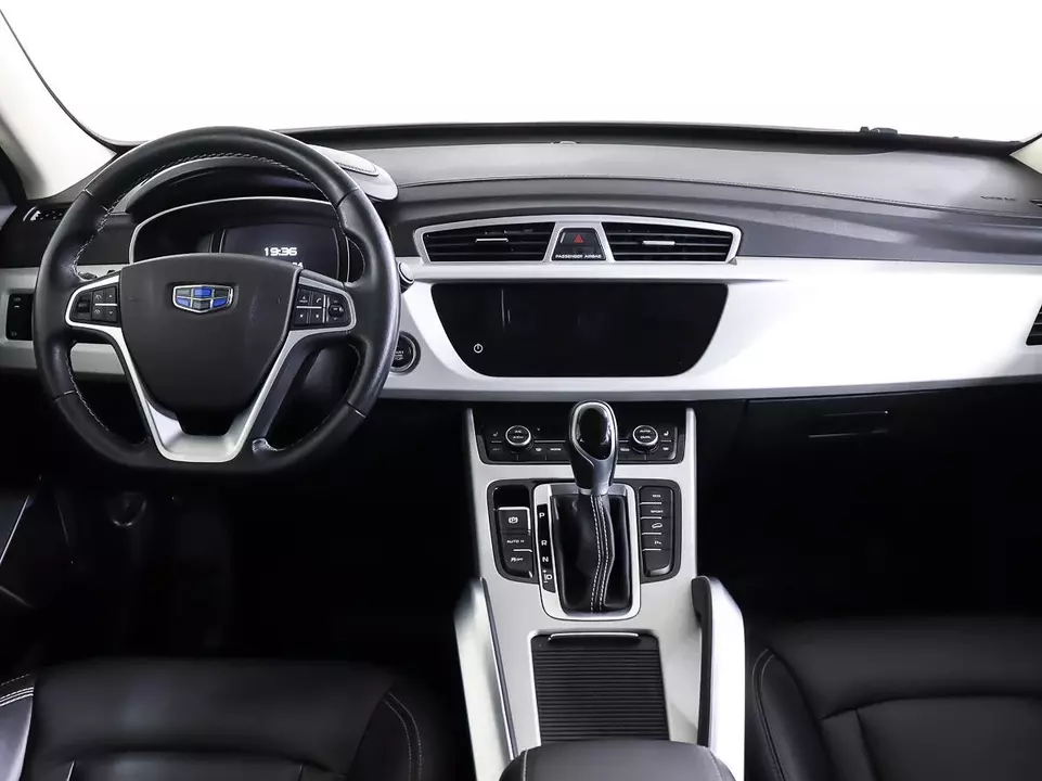 Geely Atlas, фото №14