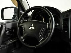 Mitsubishi Pajero IV, фото №7