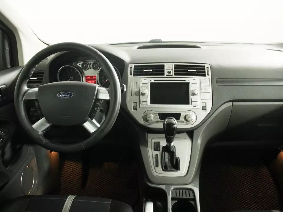 Ford Kuga, фото №12