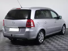 Opel Zafira, фото №5