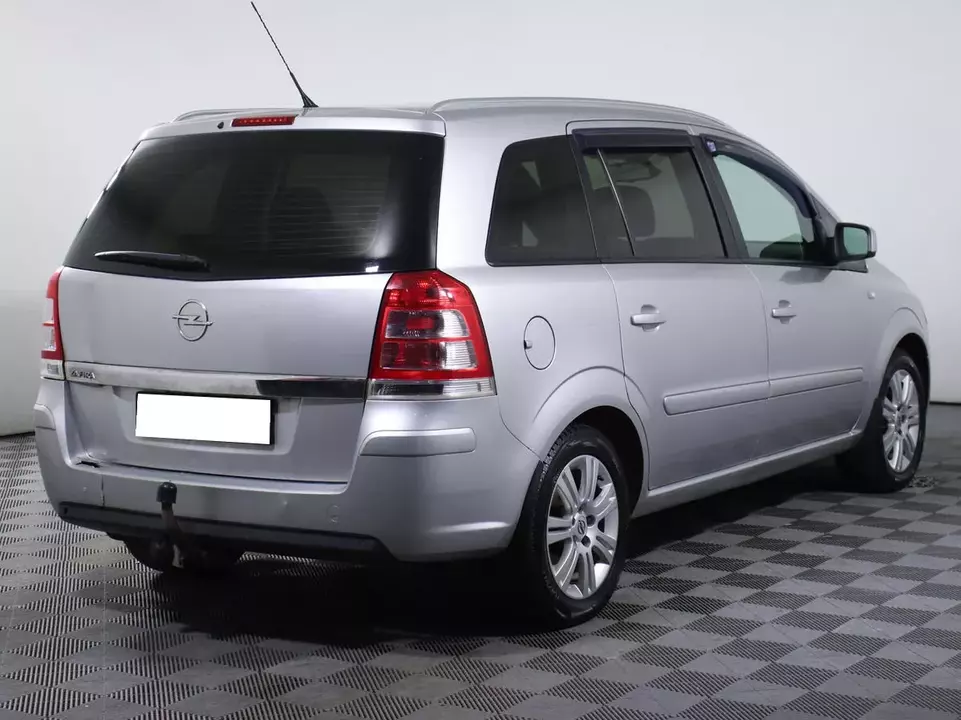 Opel Zafira, фото №5