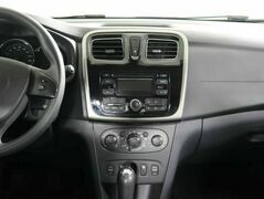 Renault Logan II, фото №8