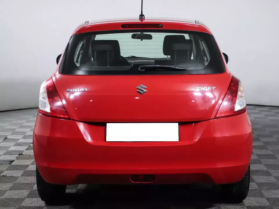 Suzuki Swift, фото №6