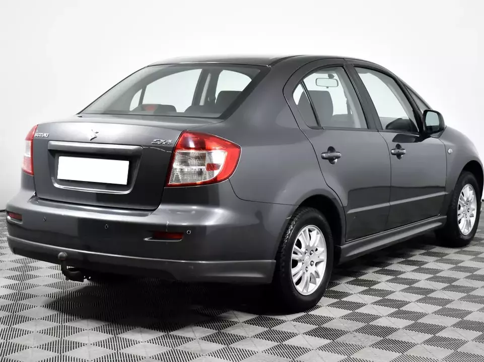 Suzuki SX4, фото №5