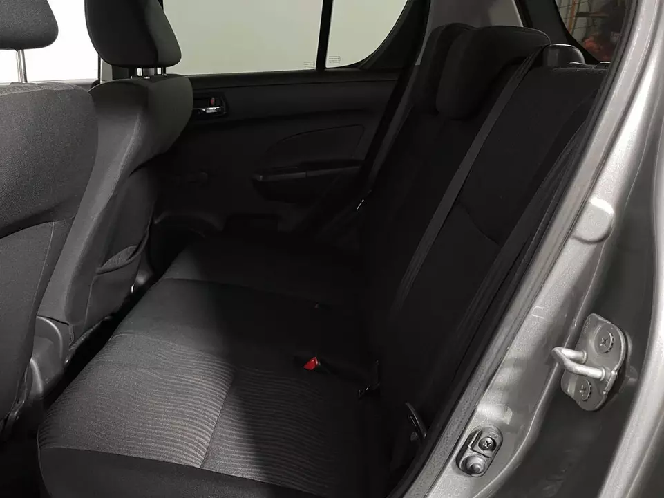 Suzuki Swift, фото №10