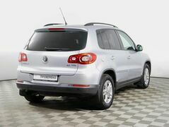 Volkswagen Tiguan, фото №4