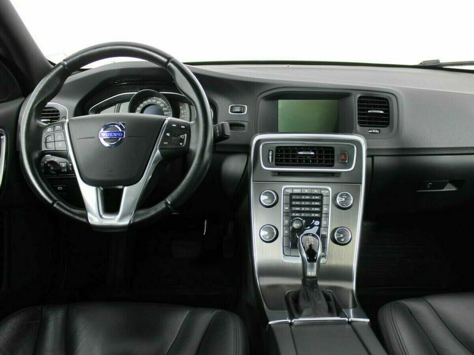 Volvo S60 II Рестайлинг, фото №5