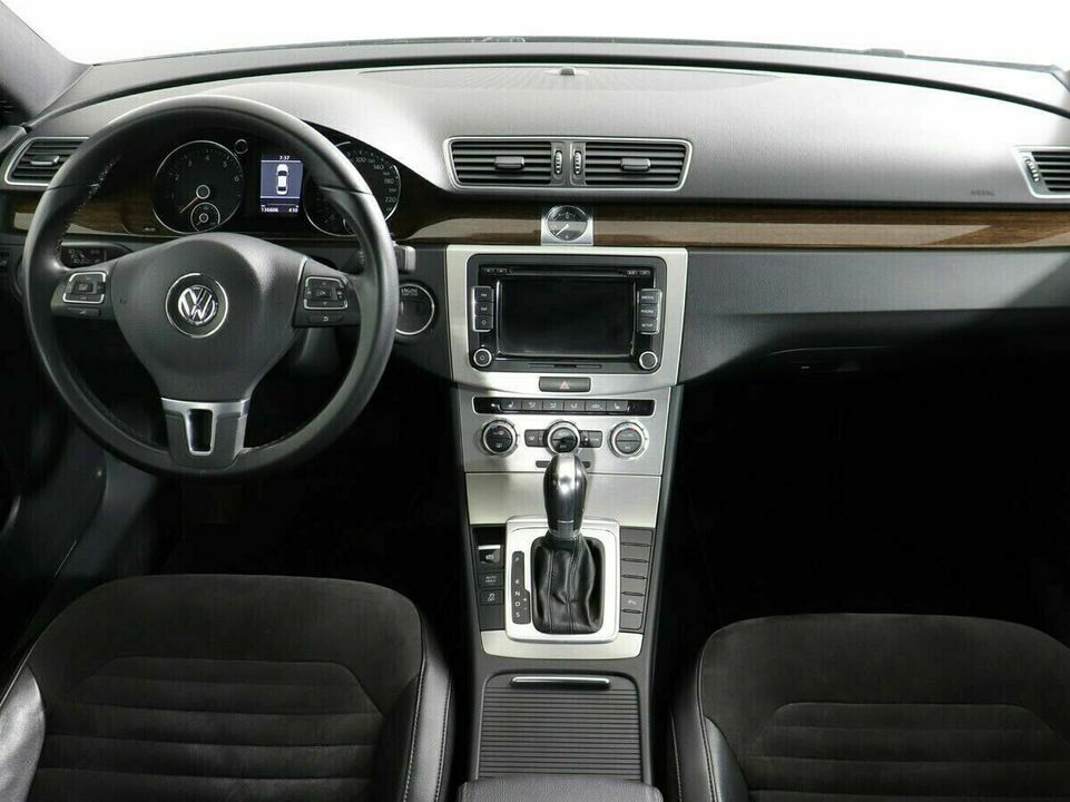 Volkswagen Passat B7, фото №9