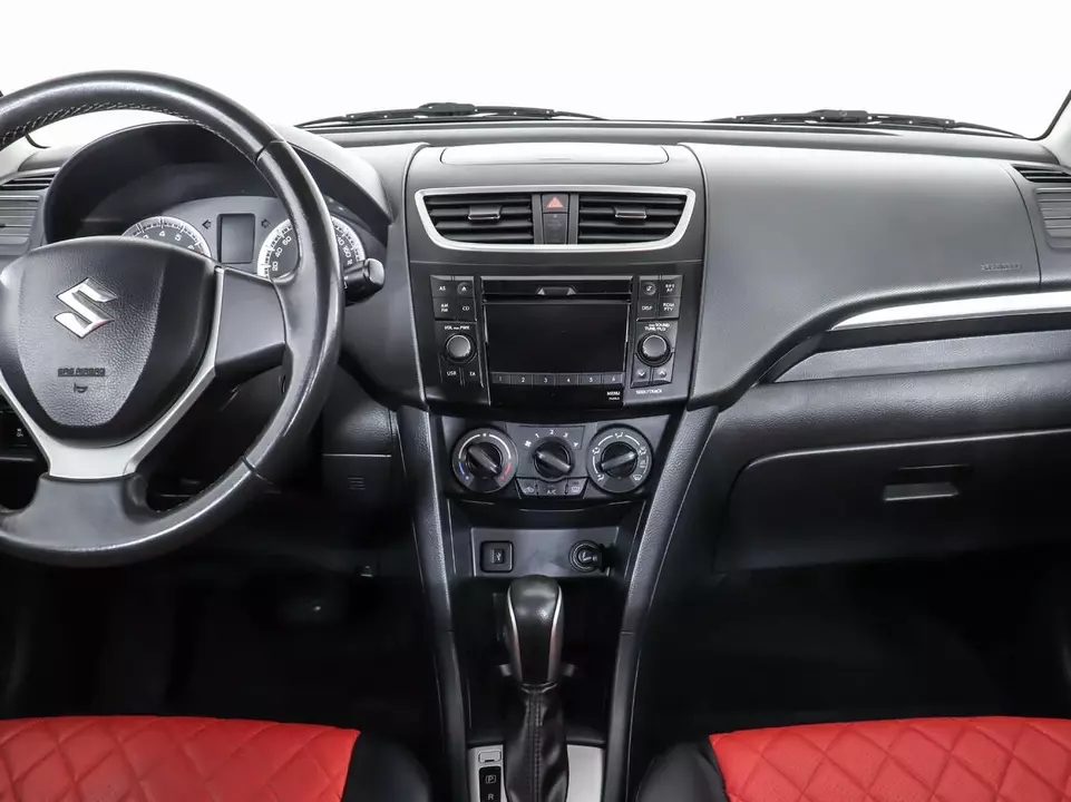 Suzuki Swift, фото №12