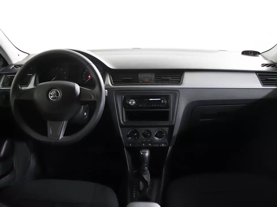 Skoda Rapid, фото №12
