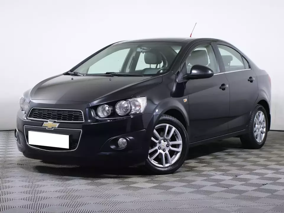 Chevrolet Aveo, фото №1