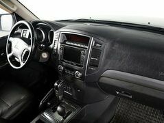 Mitsubishi Pajero IV Рестайлинг 1, фото №9