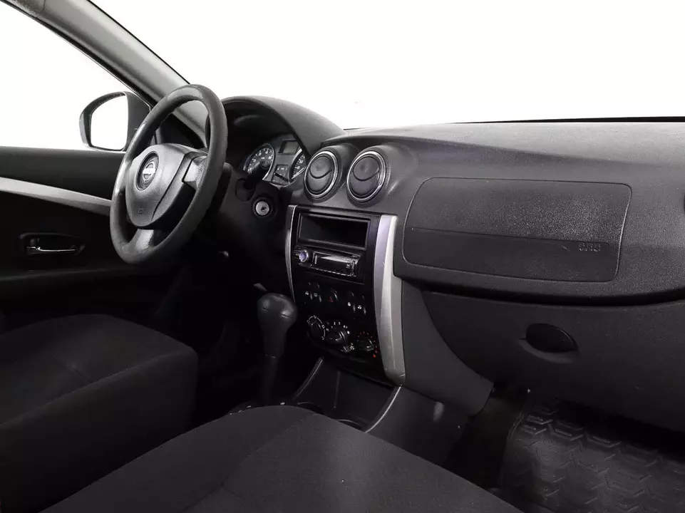 Nissan Almera, фото №7