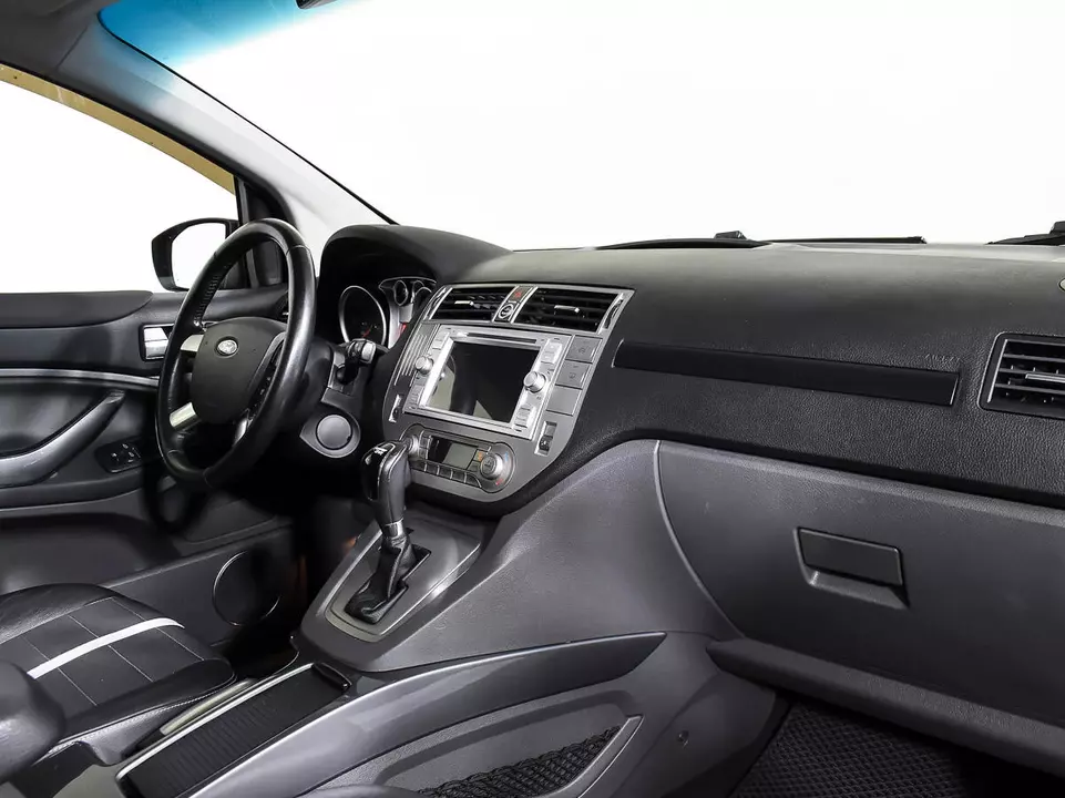 Ford Kuga, фото №11