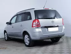 Opel Zafira, фото №2