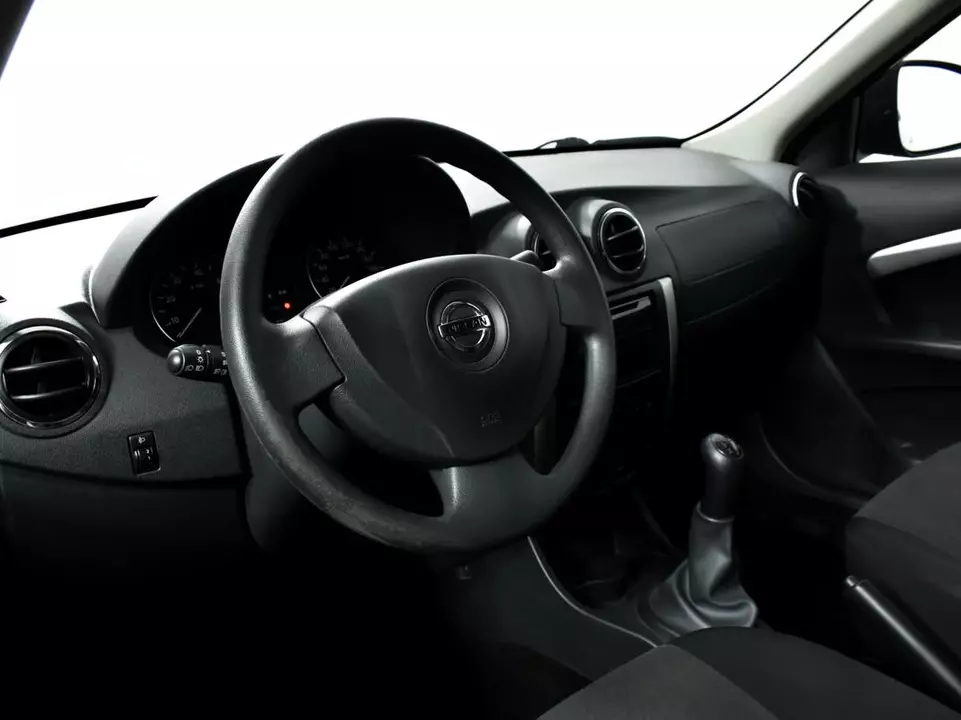 Nissan Almera, фото №12
