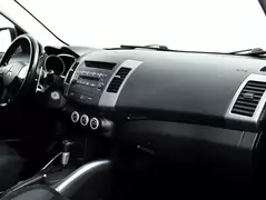 Mitsubishi Outlander, фото №9