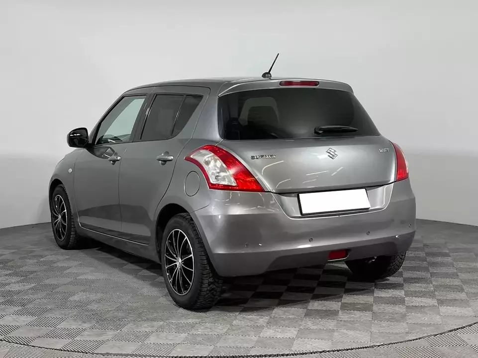 Suzuki Swift, фото №7