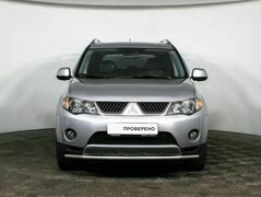 Mitsubishi Outlander, фото №2