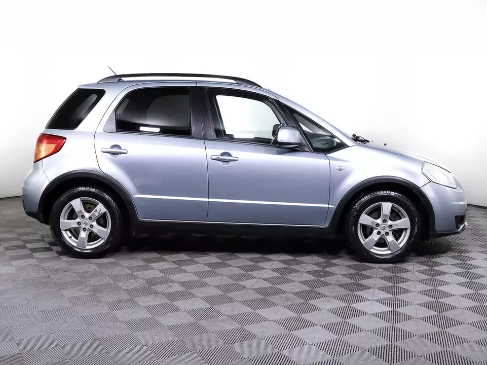 Suzuki SX4, фото №4
