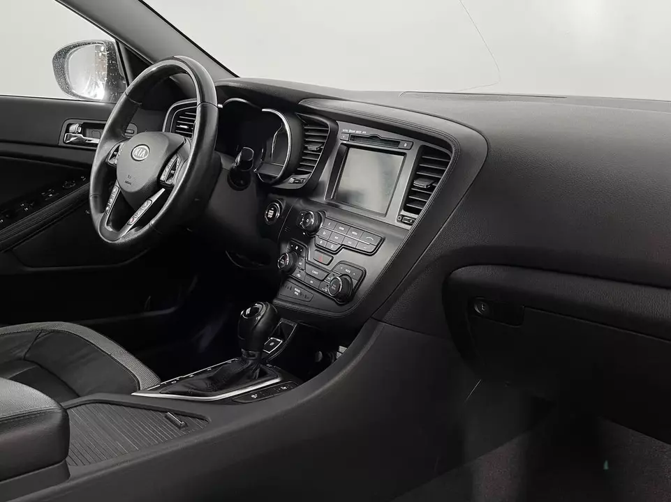 Kia Optima, фото №9