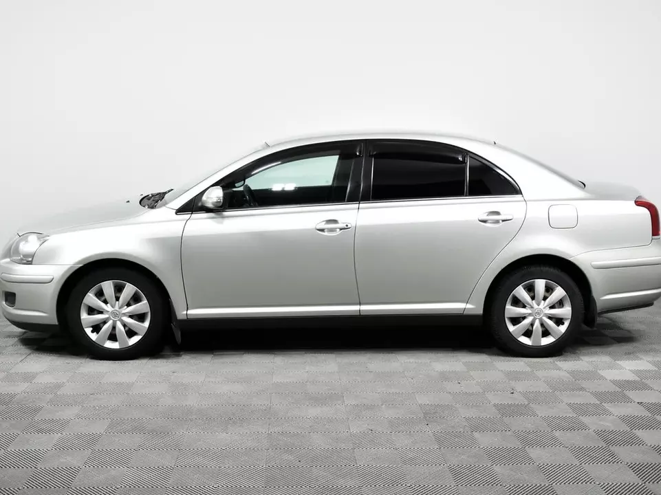 Toyota Avensis, фото №8