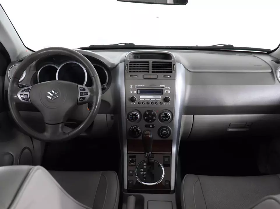 Suzuki Grand Vitara, фото №11