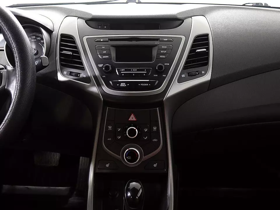 Hyundai Elantra, фото №14