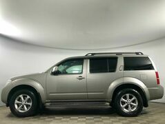 Nissan Pathfinder III Рестайлинг, фото №3