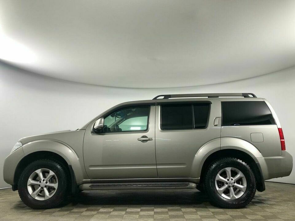 Nissan Pathfinder III Рестайлинг, фото №3