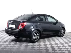 Chevrolet Aveo, фото №5