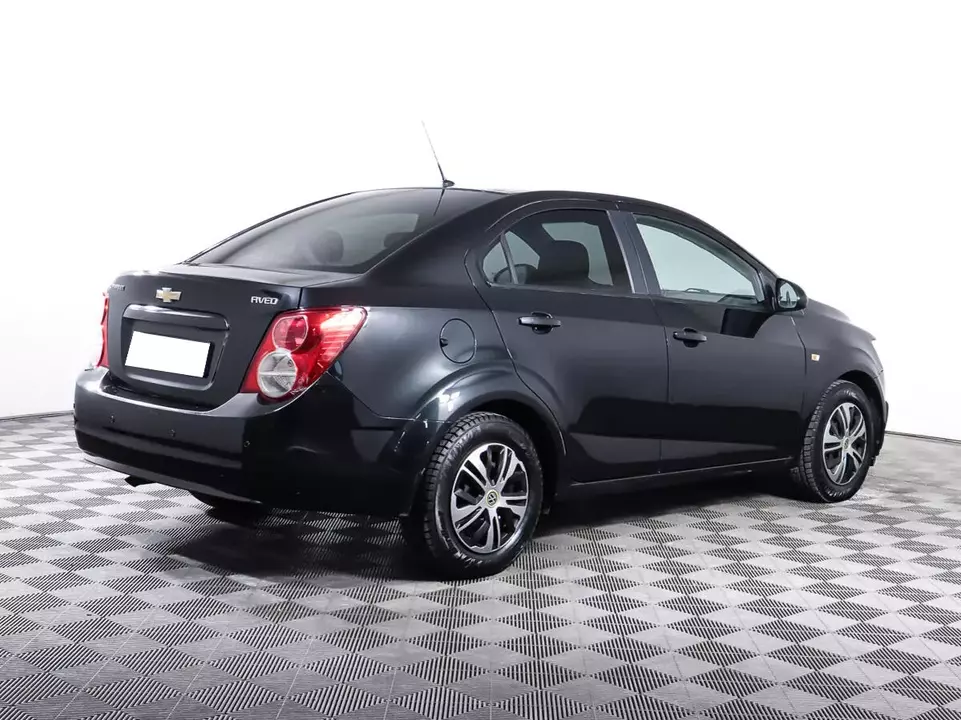 Chevrolet Aveo, фото №5
