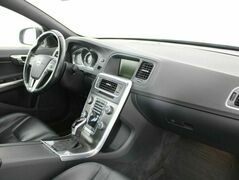 Volvo S60 II Рестайлинг, фото №6