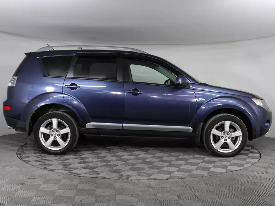 Mitsubishi Outlander, фото №4