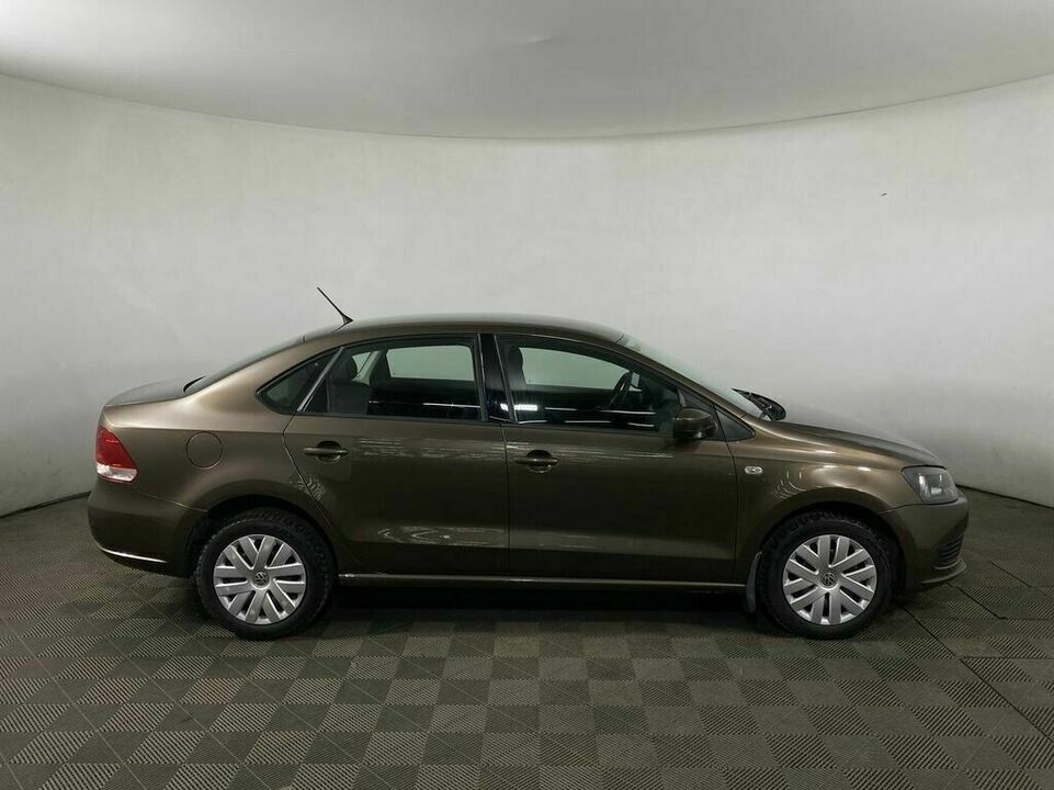 Volkswagen Polo V Рестайлинг, фото №2