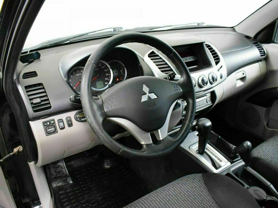 Mitsubishi l200 iv, фото №10