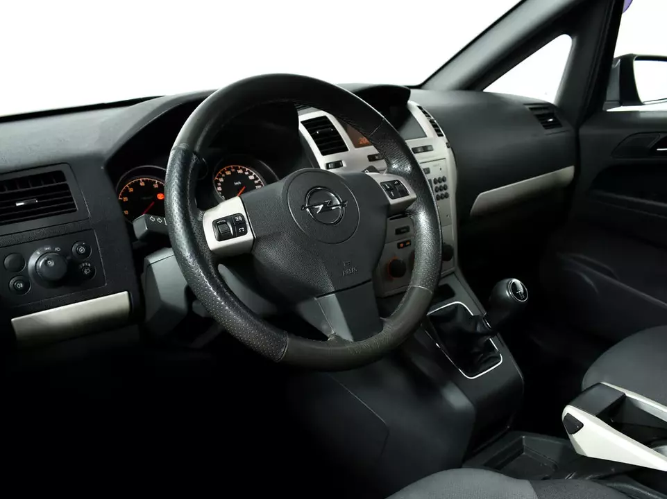 Opel Zafira, фото №13