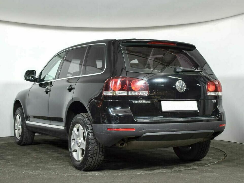 Volkswagen Touareg I Рестайлинг, фото №4