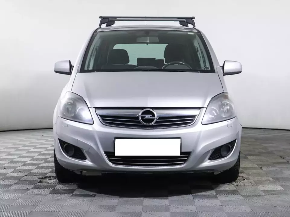 Opel Zafira, фото №2
