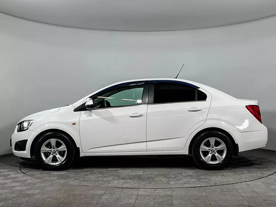 Chevrolet Aveo, фото №8